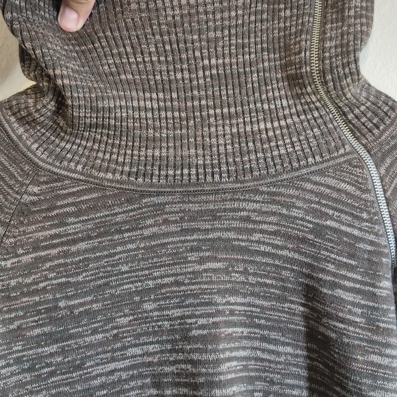 Eight Eight Eight Gray Hooded Cardigan - Picture 2 of 4